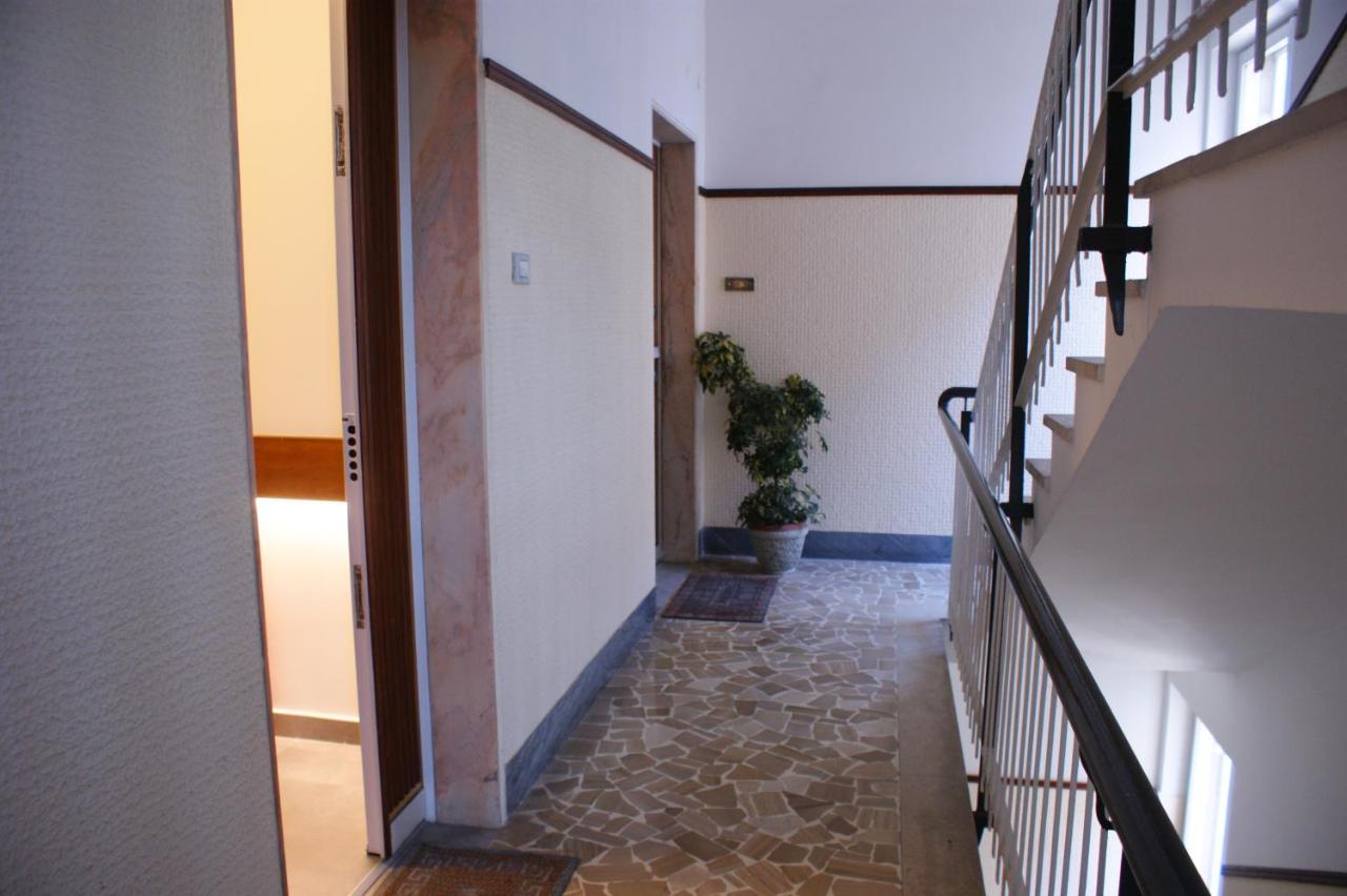 Bed & Breakfast Isole - Rione Alto Napels