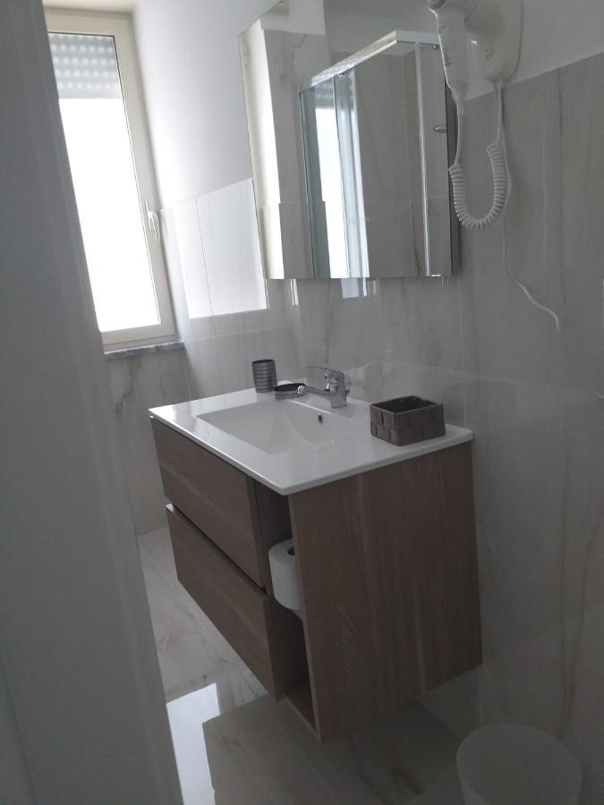 Isole - Rione Alto Bed & Breakfast Napels